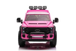 Jouet porteur électrique Ford Duty 24V rose, Deux places, Entraînement 4X4 avec moteurs 24V haute performance et suspension, Deux roues arrière en EVA, Siège en similicuir, Télécommande 2,4 GHz, Rampe lumineuse à LED, Lecteur MP3 avec entrée USB