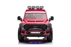 Jouet porteur électrique Ford Duty 24V rouge, Deux places, Entraînement 4X4 avec moteurs 24V haute performance et suspension, Deux roues arrière EVA, Siège en similicuir, Télécommande 2,4 GHz, Rampe lumineuse à LED, Lecteur MP3 avec entrée USB