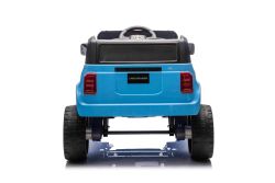 Voiture électrique pour enfants Toyota Landcruiser 12V, bleu, siège large monoplace, télécommande 2,4 GHz, entrée USB / AUX, Bluetooth, suspension, batterie au lithium, feux LED, 2 moteurs de 25W, licence ORIGINALE