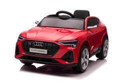 Voiture électrique pour enfants Audi E-tron Sportback 12V, rouge, siège large pour une personne avec ceinture de sécurité 3 points, télécommande 2,4 GHz, entrée USB/AUX, suspension, batterie lithium, éclairage LED, 2 moteurs de 25W, licence ORIGINALE