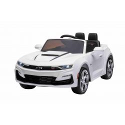Voiture électrique Chevrolet Camaro, blanche, sous licence d'origine, alimenté par batterie 12 V, portes qui s'ouvrent, Siège en cuir artificiel, moteur 2x 35 W, lumières LED, télécommande 2,4 Ghz, roues EVA souples, démarrage en douceur